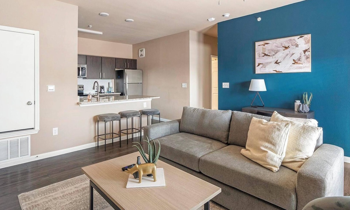 New Braunfels Apartment | Landing | Chic 1BD, Gym, Pool