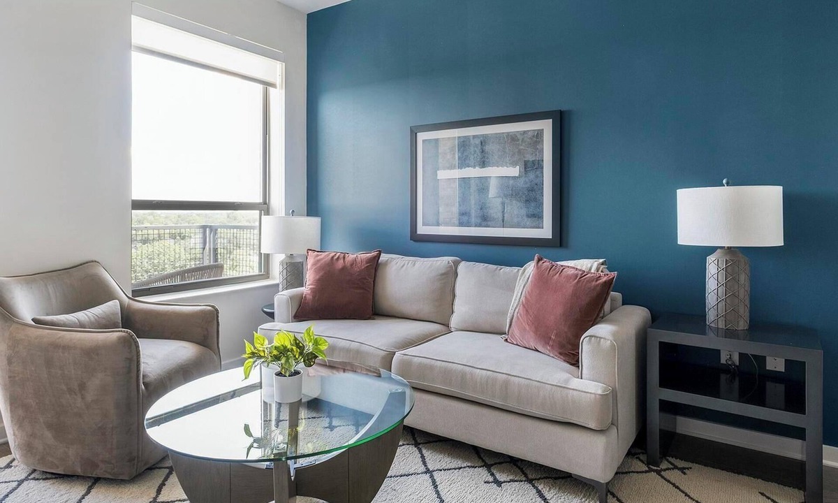 Woodland Heights Apartment | Landing | Chic 1BD, Yoga Studio, Game Room