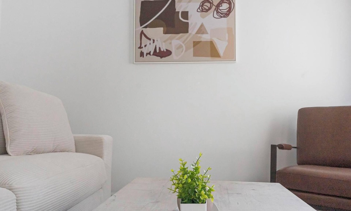 Sand Ridge Apartment | Landing | Chic 2BD, Clubhouse, Gym