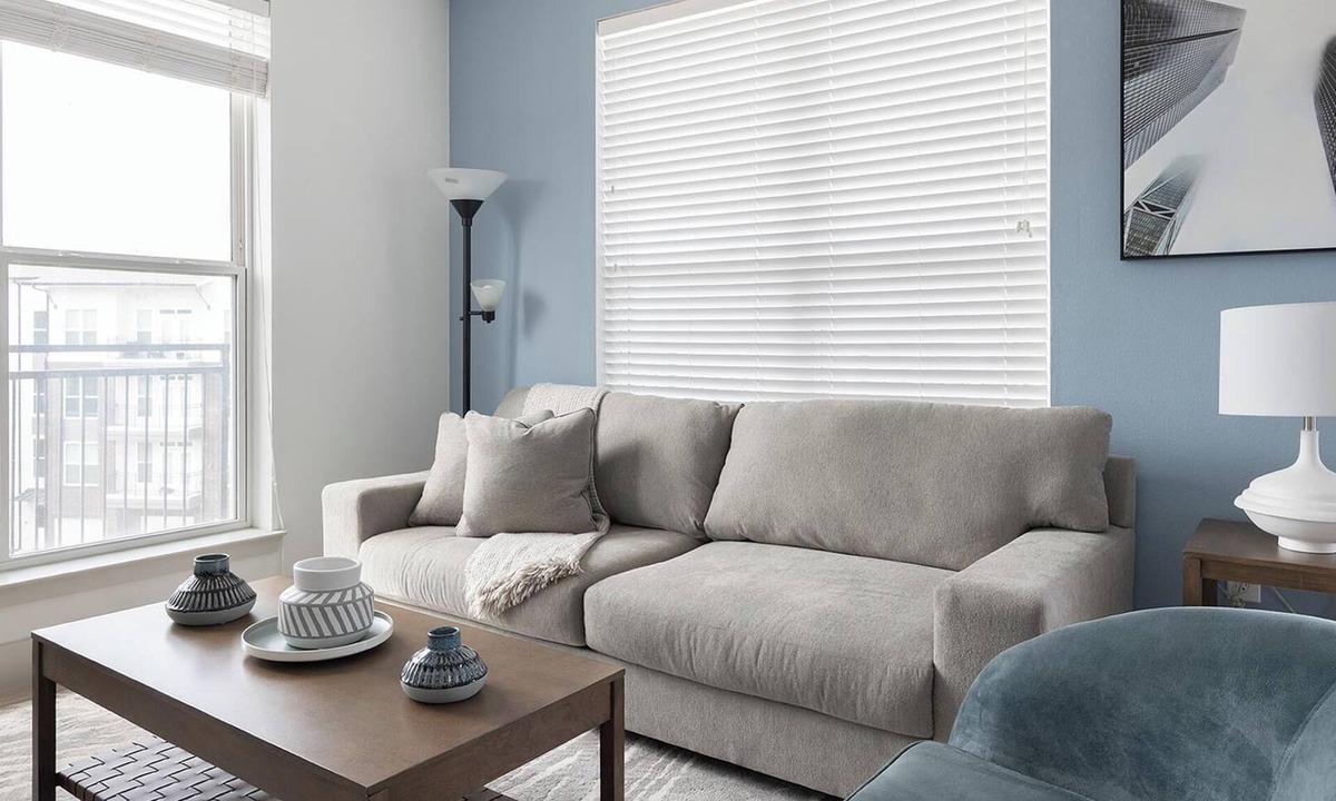 Garland Apartment | Landing | Chic 2BD, Clubhouse, Gym