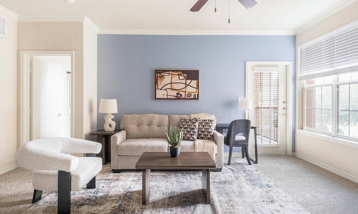 Barker Apartment | Landing | Chic 2BD, Clubhouse, Gym