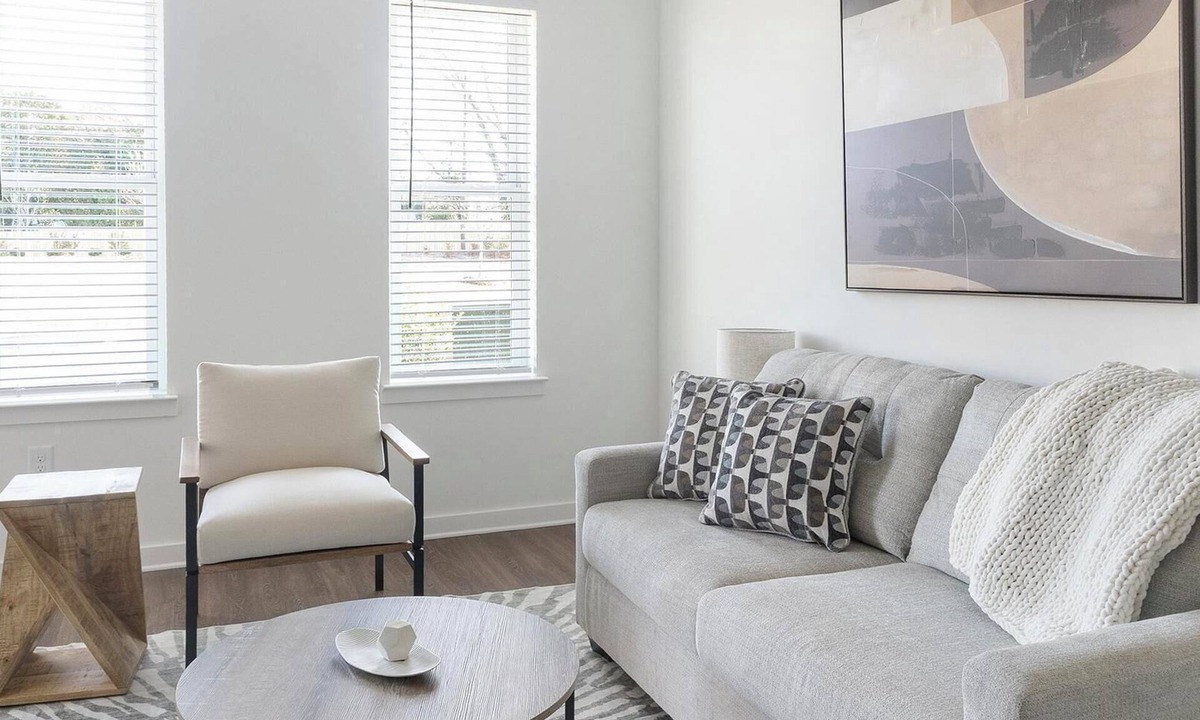 East Raleigh Apartment | Landing | Chic 2BD, Gym, Clubhouse