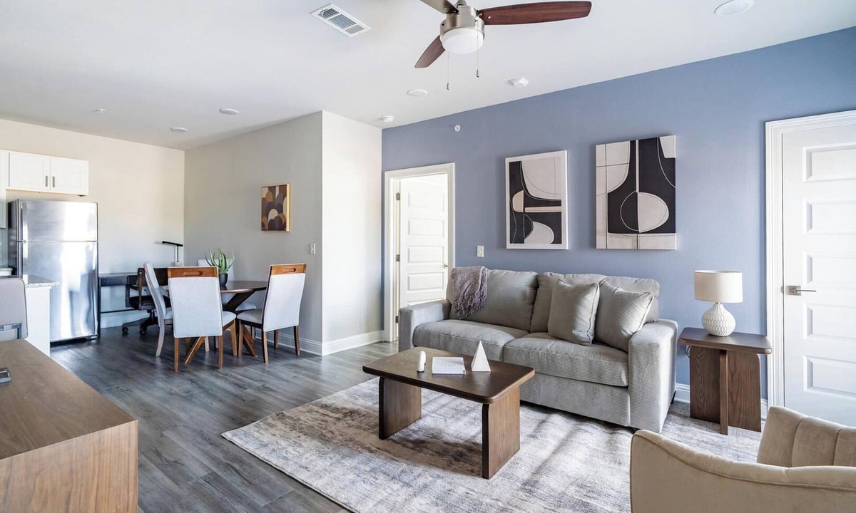 Harvey Apartment | Landing | Chic 2BD, Gym, Clubhouse