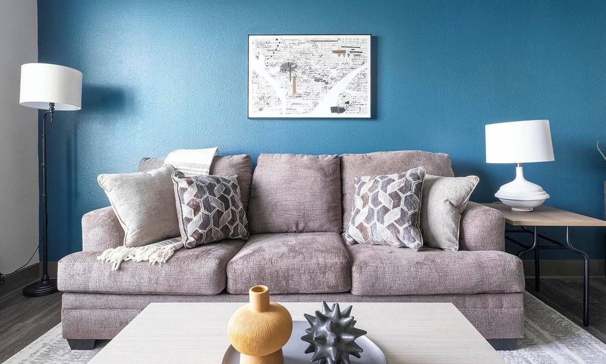 Memorial Apartment | Landing | Chic 2BD, Gym