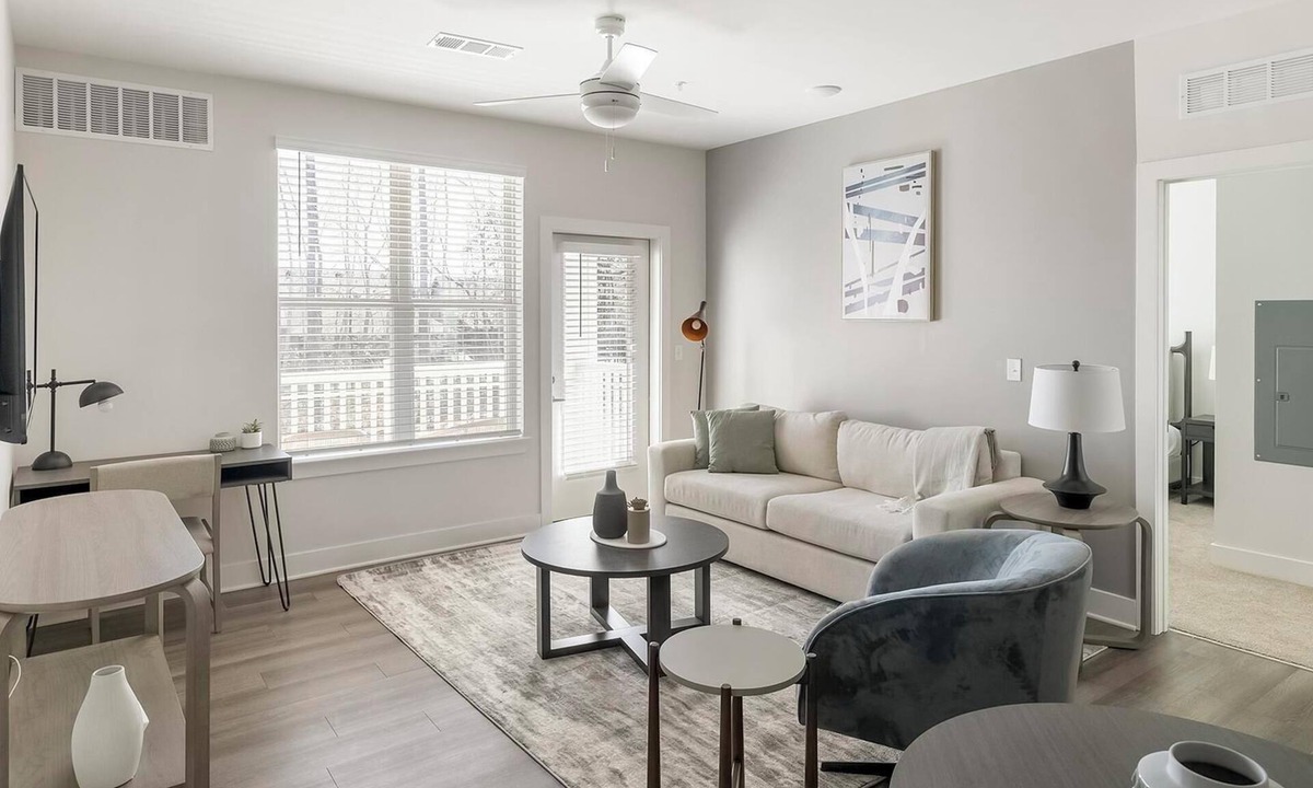 Belle Mina Apartment | Landing | Chic 2BD, Pool, Yoga Studio