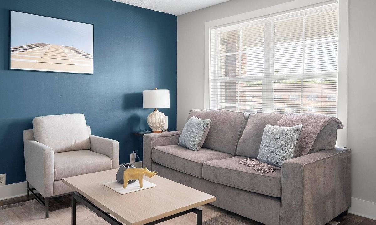Hendersonville Apartment | Landing | Incredible 2BD, Gym, Pool