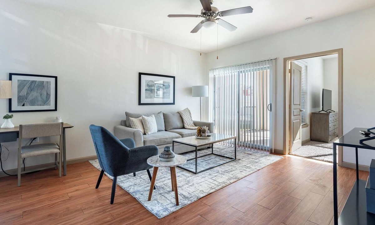 Fort Worth Apartment | Landing | Incredible 1BD, Rooftop Lounge, Pool