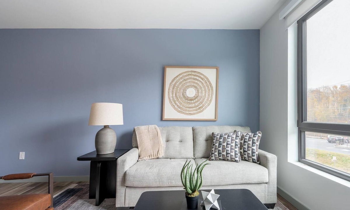 Haverhill Apartment | Landing | Incredible 1BD, Gym, Pool