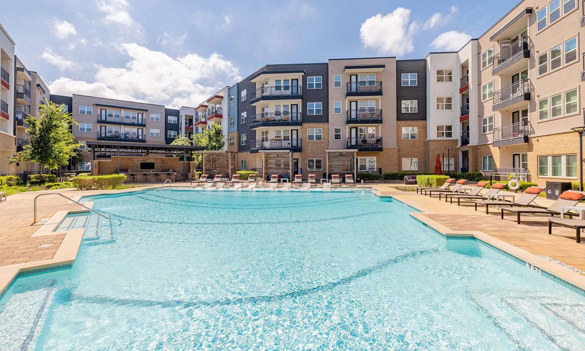Montopolis Apartment | Landing | Incredible 1BD, Courtyard, Pool