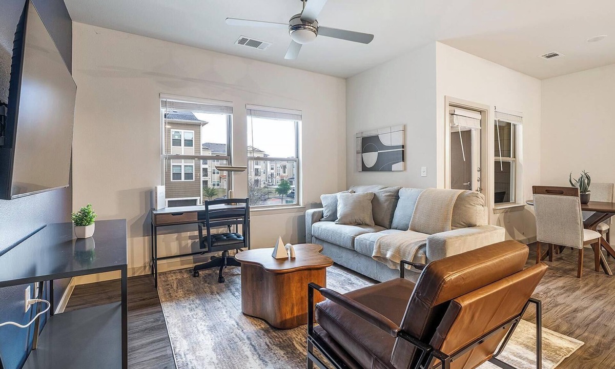 Buda Apartment | Landing | Incredible 1BD, Game Room, Gym