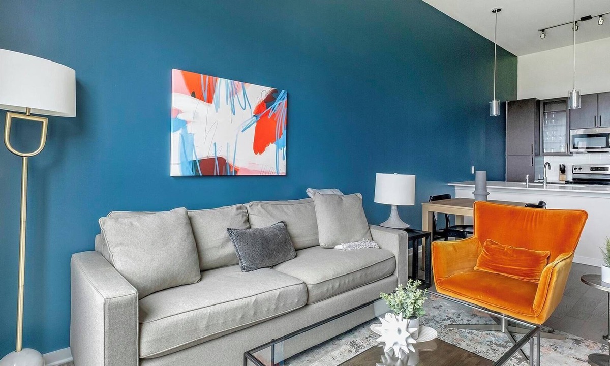 Woodland Heights Apartment | Landing | Incredible 1BD, Gym, Yoga Studio