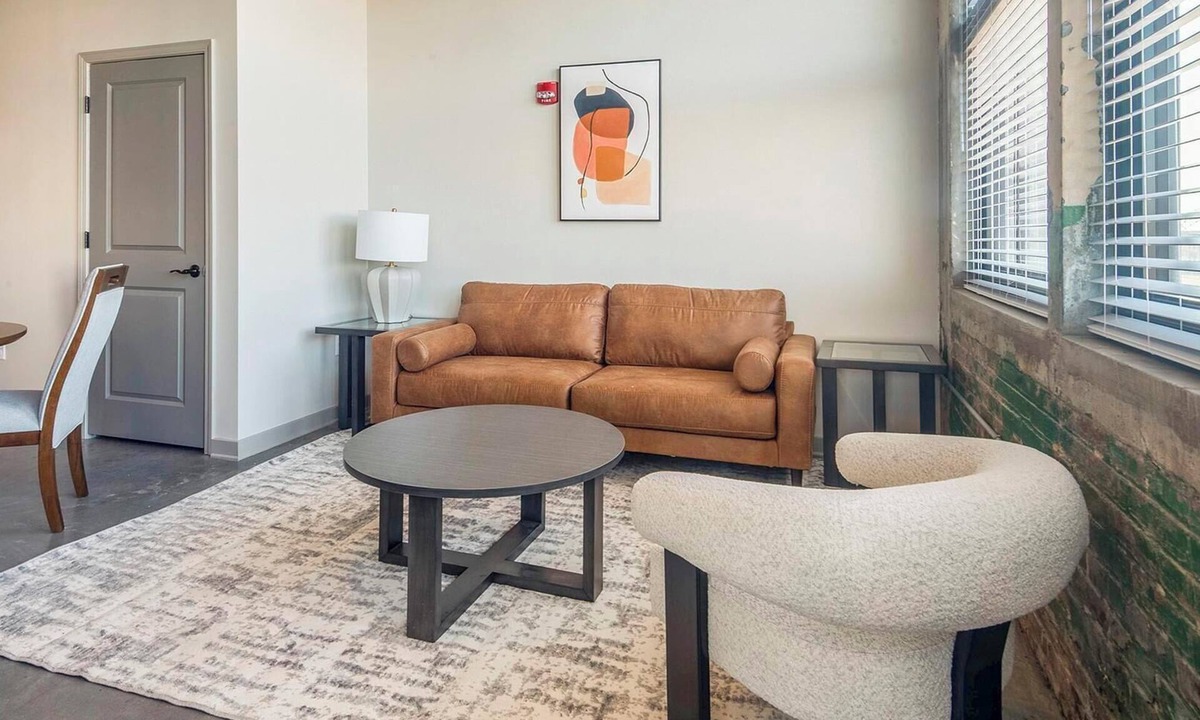 Uptown Apartment | Landing | Incredible 2BD in Uptown