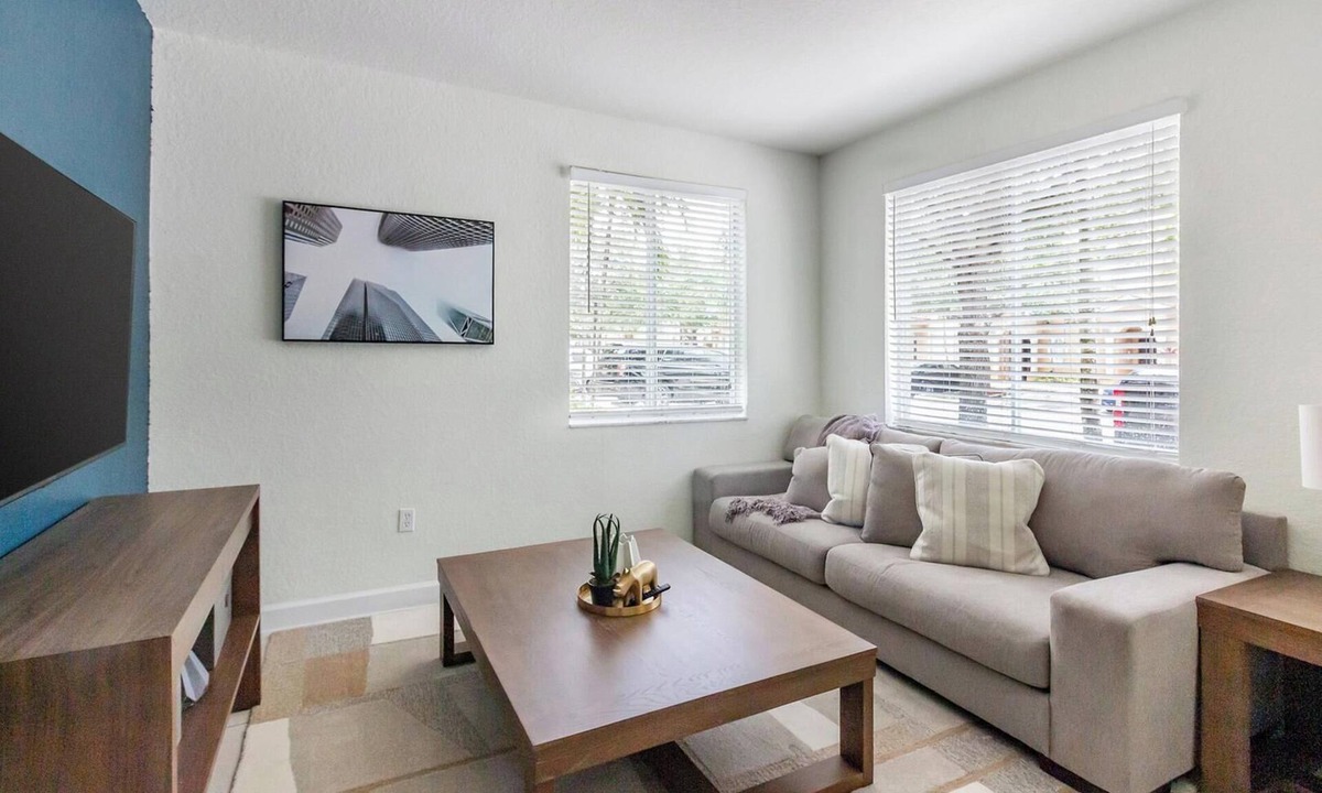 Homestead Apartment | Landing | Incredible 3BD, Pool