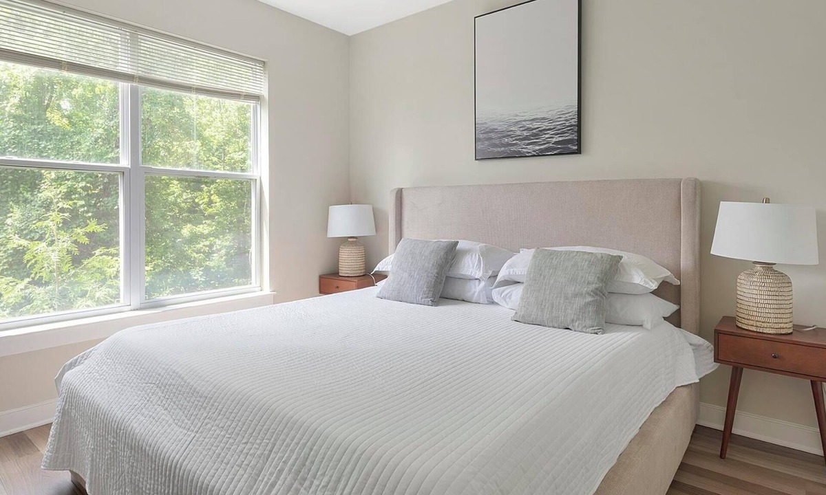 Chillum Apartment | Landing | Incredible 1BD, Courtyard, Pool