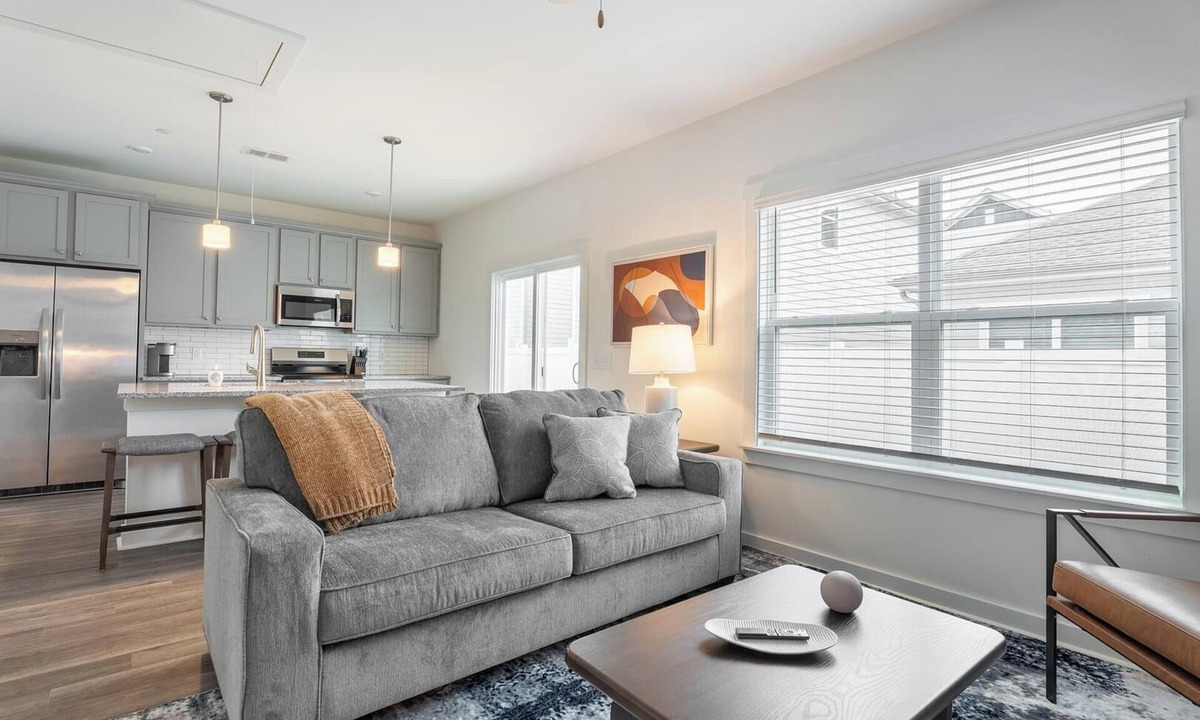 Port Wentworth Apartment | Landing | Modern 1BD, Clubhouse, Pool