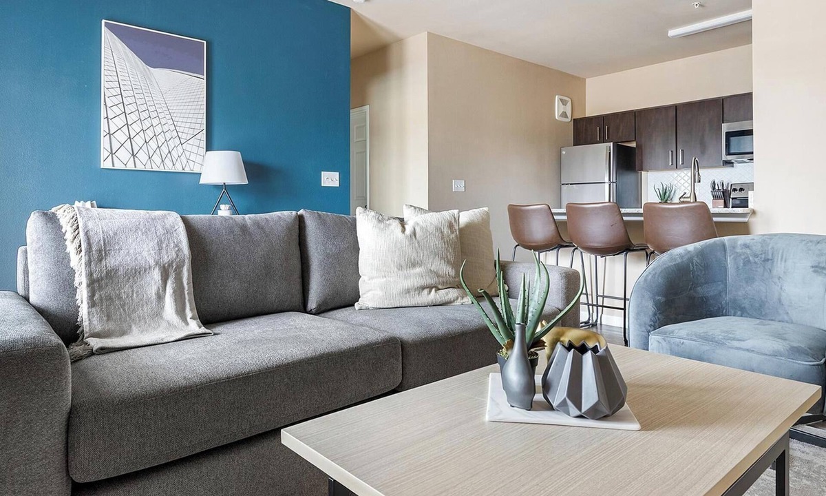 New Braunfels Apartment | Landing | Modern 1BD, Pool, Gym