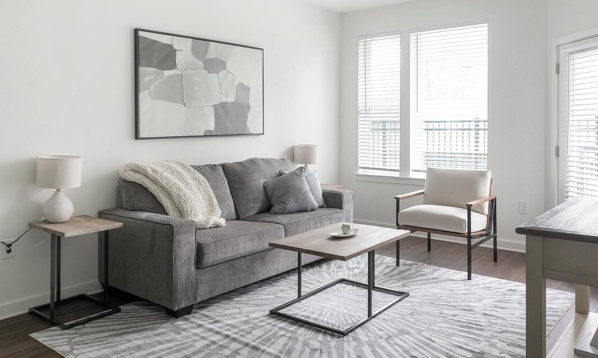 Southeast Raleigh Apartment | Landing | Modern 1BD, Clubhouse, Gym