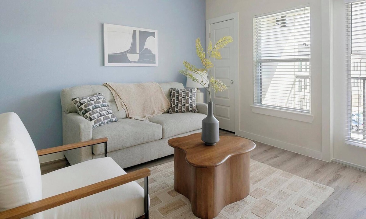 Conroe Apartment | Landing | Modern 1BD, Clubhouse, Pool