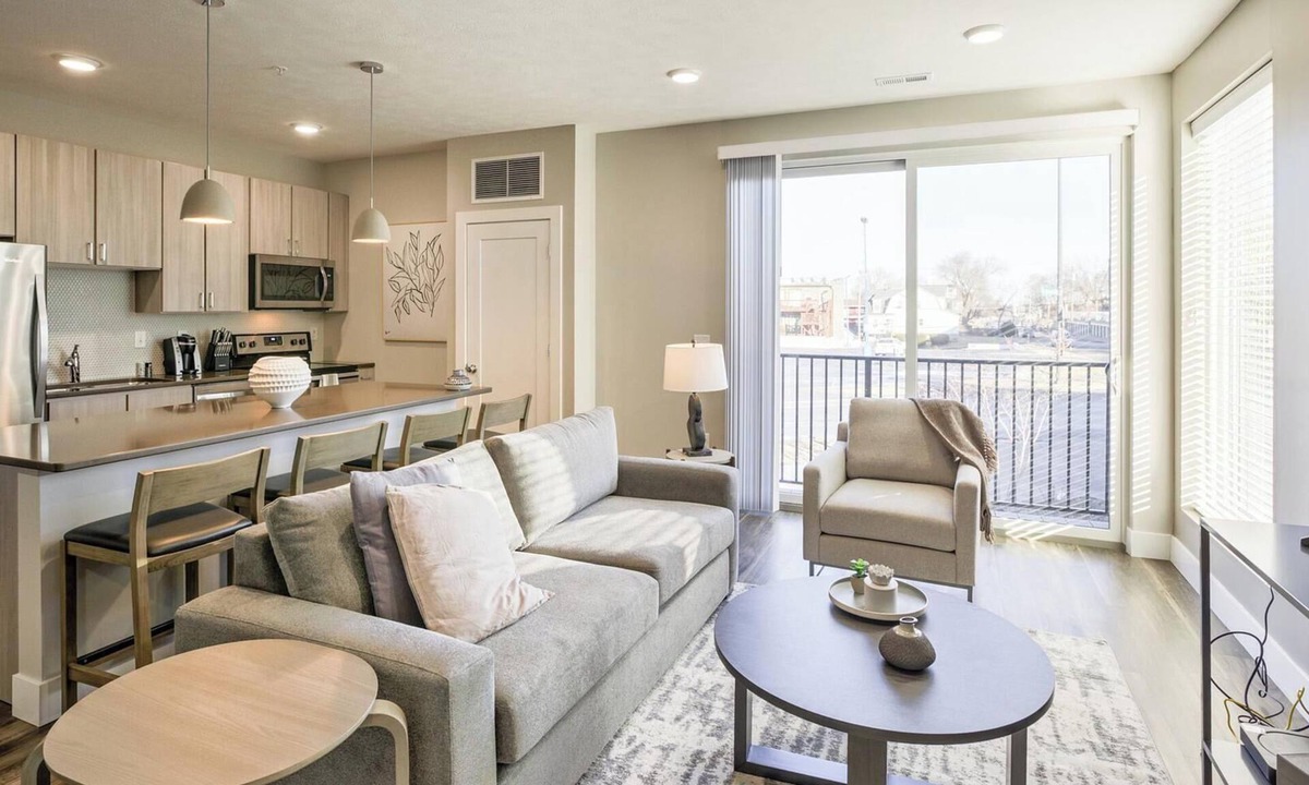 West Oak Hill Apartment | Landing | Modern 1BD, Gym