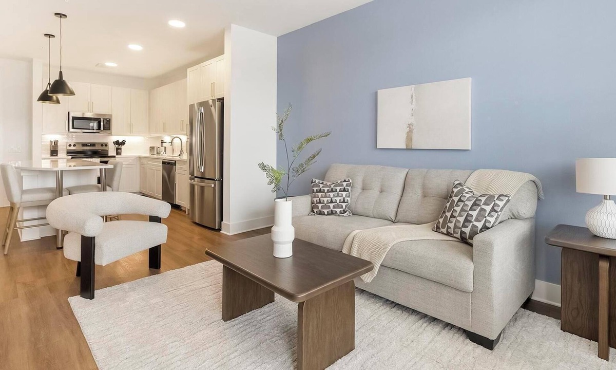 Roanoke Apartment | Landing | Modern 1BD in Downtown Roanoke