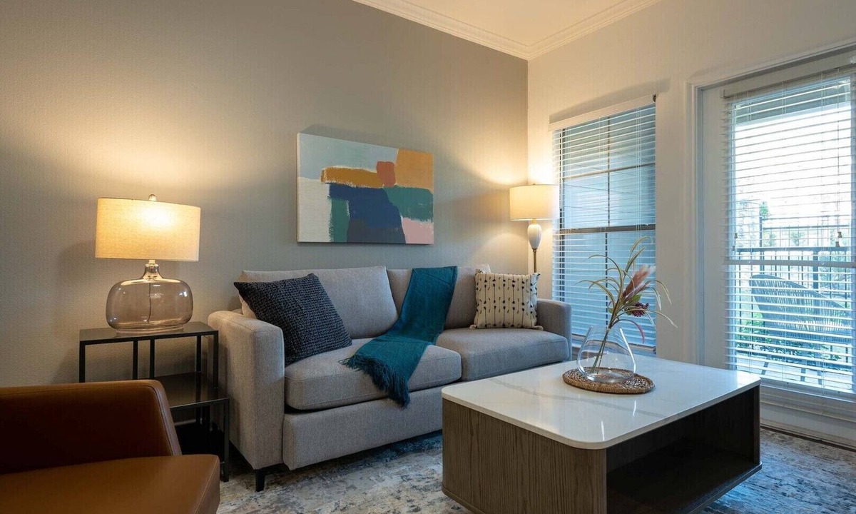 Austin Apartment | Landing | Modern 1BD, Pool, Courtyard