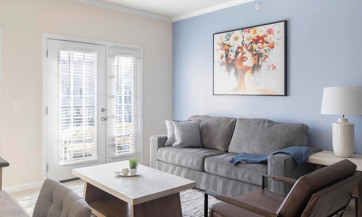 Hillsborough Apartment | Landing | Modern 1BD, Clubhouse, Gym