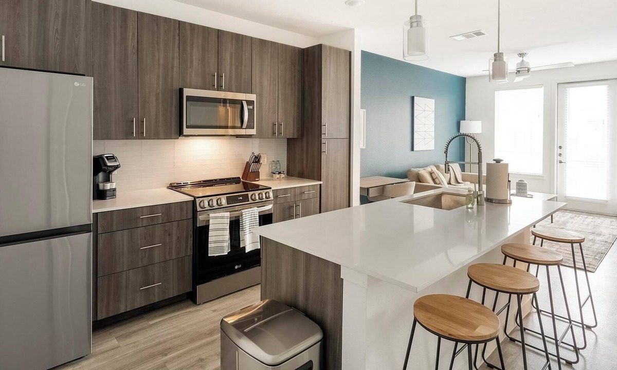 San Antonio Apartment | Landing | Modern 1BD, Pool, Gym