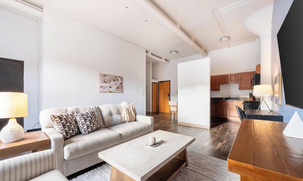 Metro Center Apartment | Landing | Modern 1BD, Courtyard