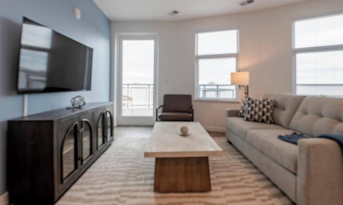 Old Town West Apartment | Landing | Modern 2BD, Clubhouse, Courtyard