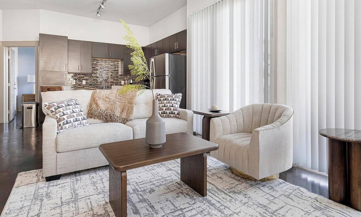 Waco Apartment | Landing | Modern 2BD, Gym