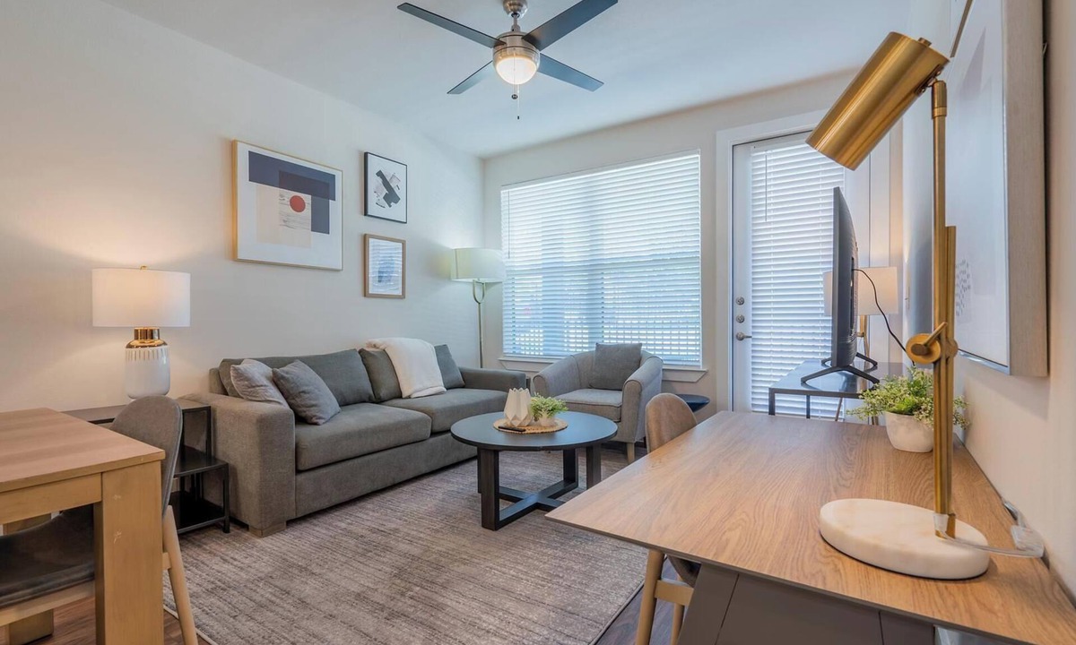 Wetmore Apartment | Landing | Modern 2BD, Yoga Studio, Gym