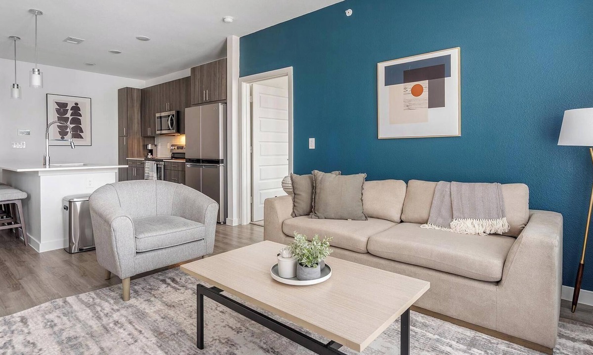 San Antonio Apartment | Landing | Modern 2BD, Gym, Pool