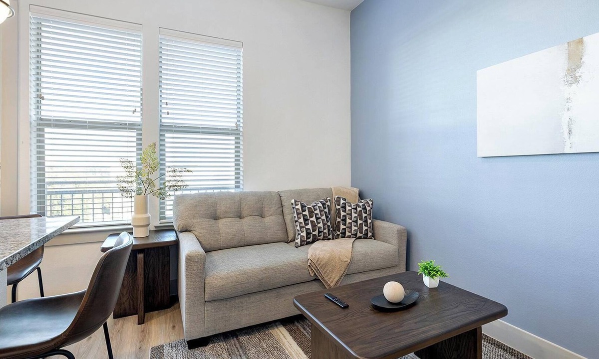 Far North Dallas Apartment | Landing | Modern Studio, Yoga Studio, Pool