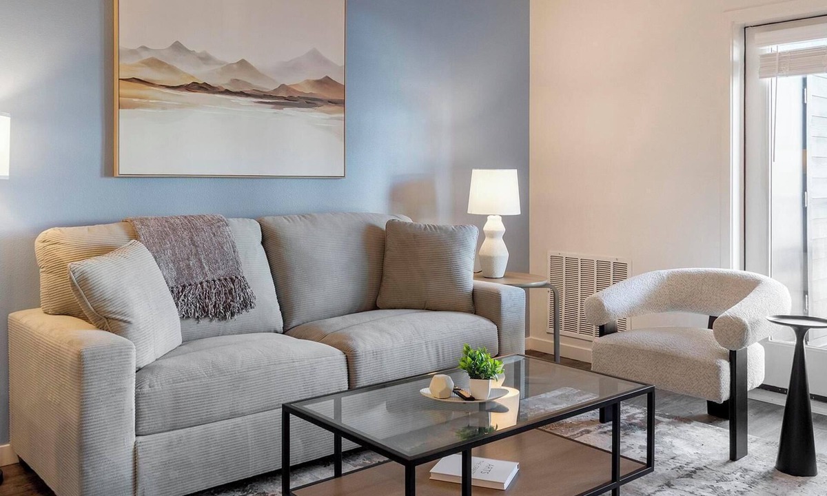 Northgate Apartment | Landing | Modern 1BD, Pool, Gym