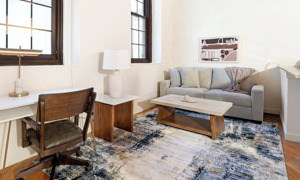 Downtown Baltimore Apartment | Landing | Spectacular 1BD, Courtyard, Gym