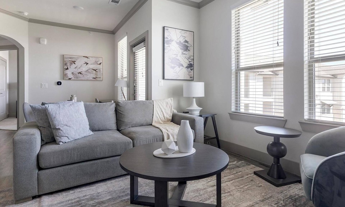 Manor Apartment | Landing | Spectacular 1BD, Clubhouse, Gym