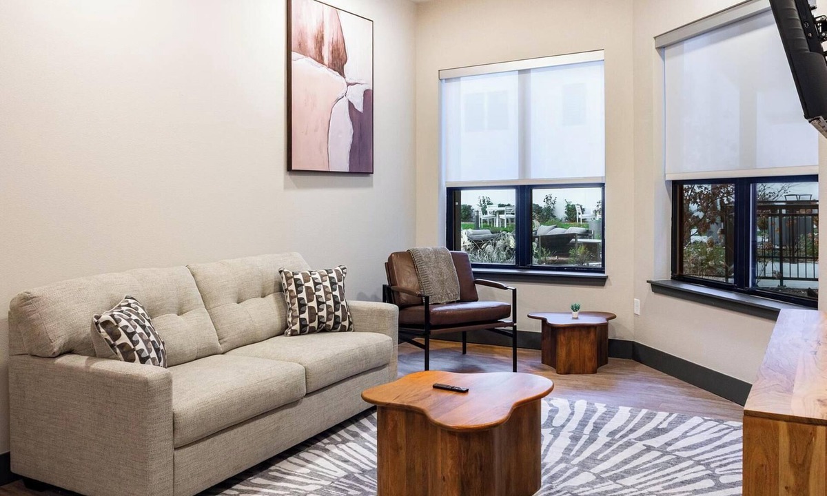 Blue Dome District Apartment | Landing | Spectacular 1BD, Clubhouse