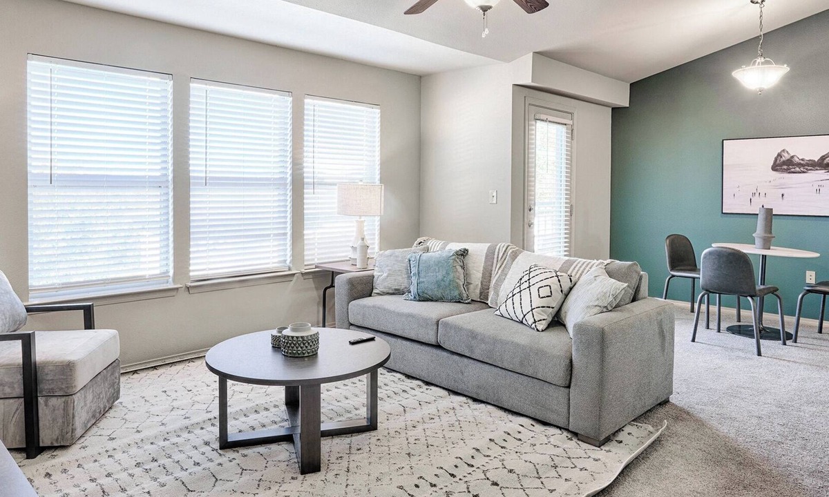 Jenks Apartment | Landing | Spectacular 1BD, Gym, Clubhouse