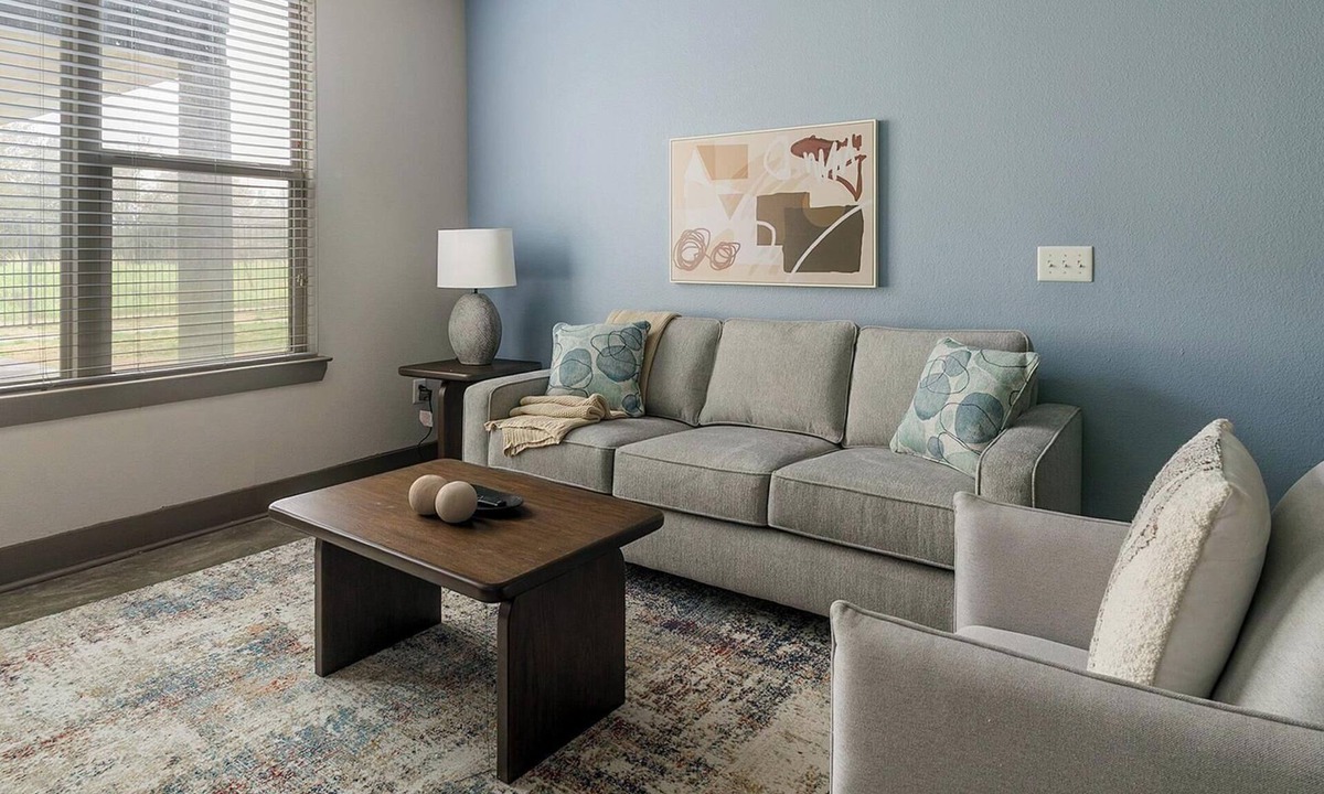 Memorial Apartment | Landing | Spectacular 1BD, Gym