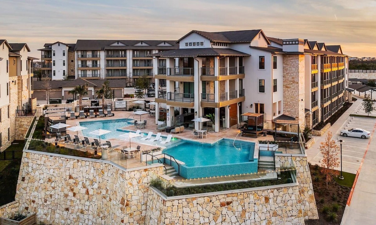 Austin Apartment | Landing | Spectacular 1BD, Clubhouse, Pool