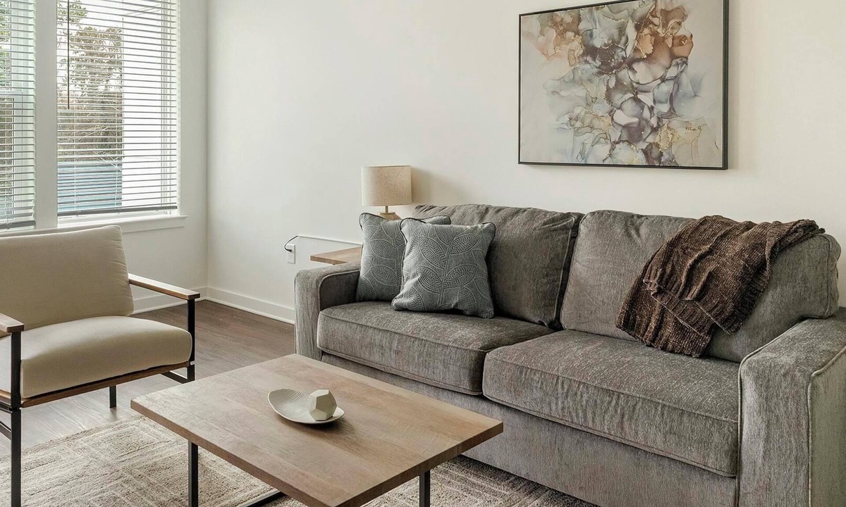 East Raleigh Apartment | Landing | Spectacular 1BD, Yoga Studio, Gym