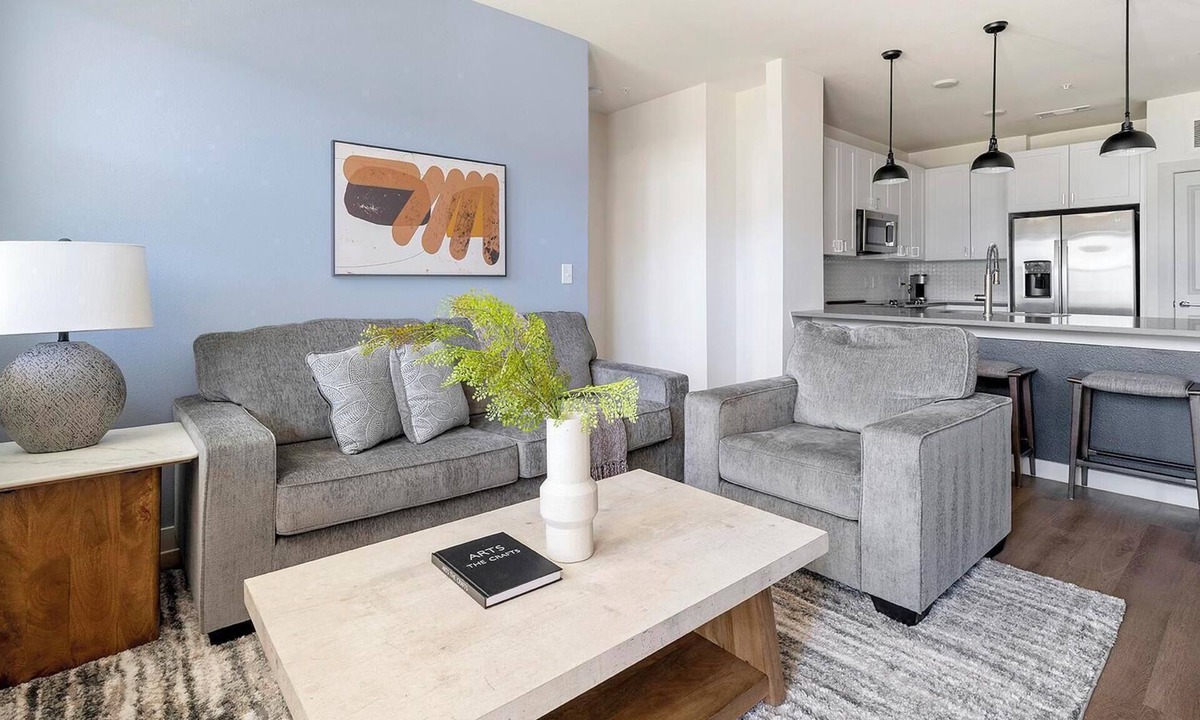 Lower Basin Lake Travis Apartment | Landing | Spectacular 2BD, Pool, Clubhouse