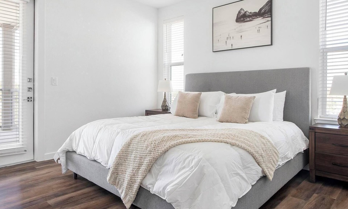 Austin Apartment | Landing | Spectacular 2BD, Pool, Clubhouse