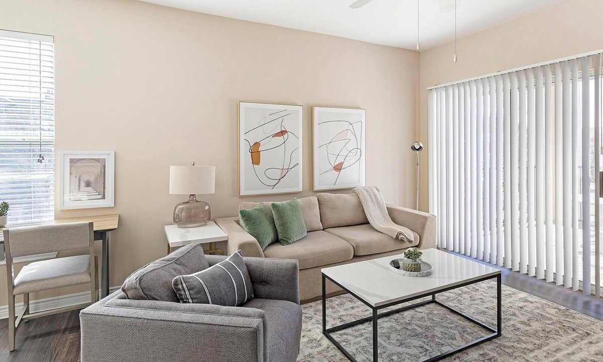 Fort Worth Apartment | Landing | Spectacular 1BD, Pool, Gym