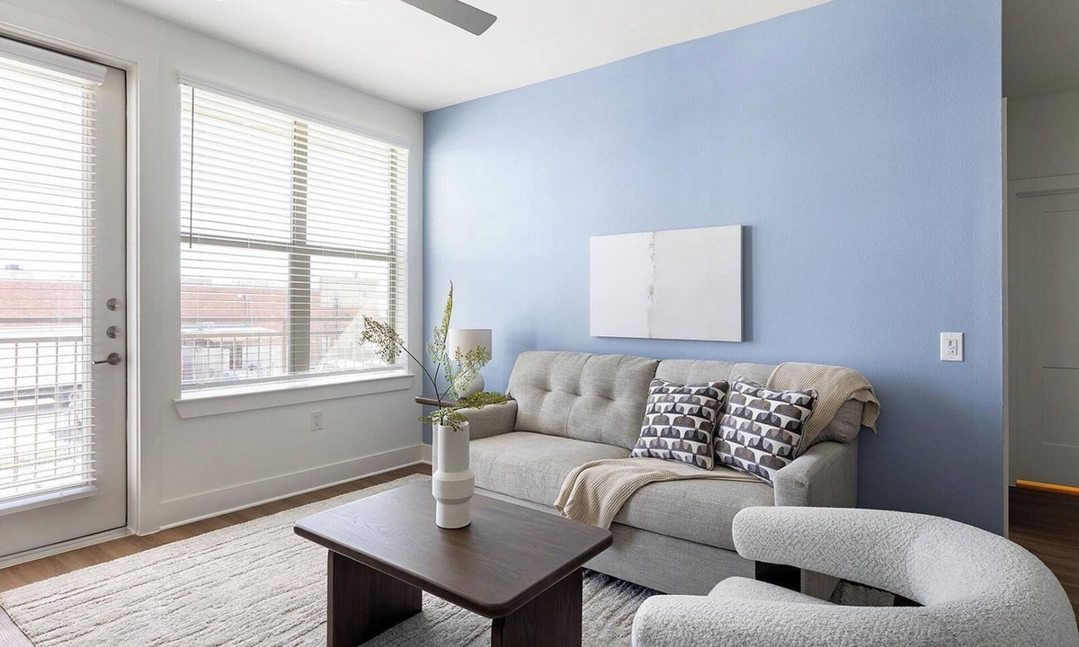 Roanoke Apartment | Landing | Spectacular 2BD in Downtown Roanoke