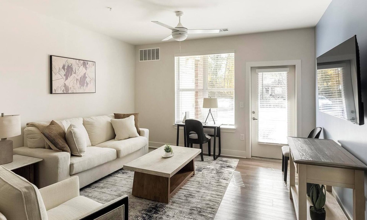 Belle Mina Apartment | Landing | Spectacular 1BD, Pool, Clubhouse