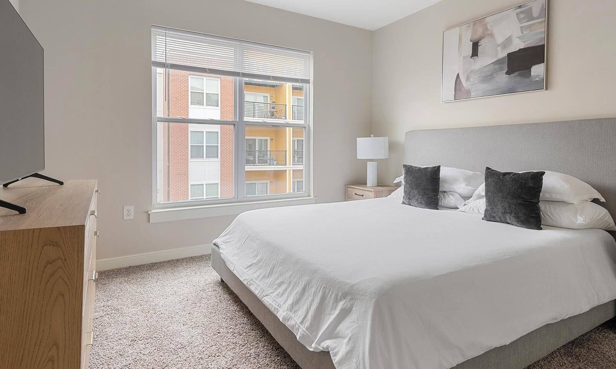 Chillum Apartment | Landing | Spectacular 2BD, Pool, Courtyard