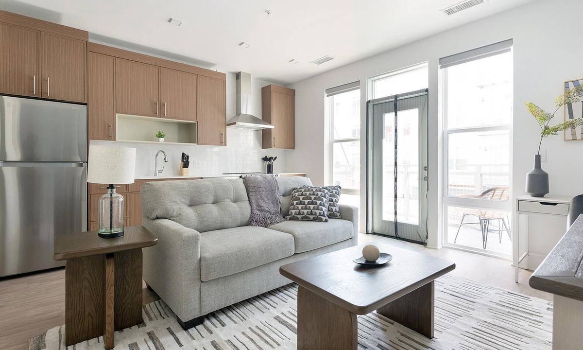 Hyattsville Apartment | Landing | Spectacular 1BD, Pool, Gym