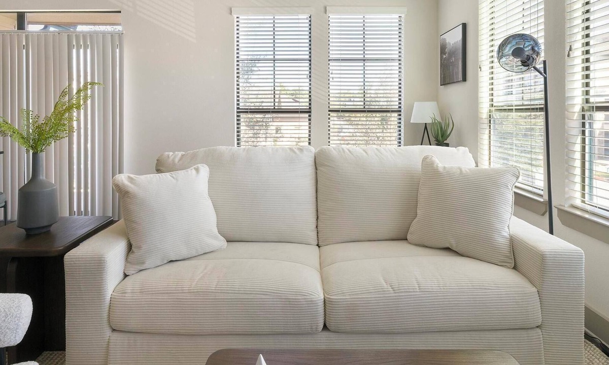 Klein Apartment | Landing | Stunning 1BD, Clubhouse, Gym