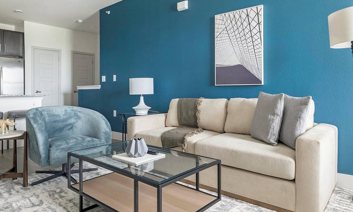 Austin Apartment | Landing | Stunning 1BD, Gym, Pool
